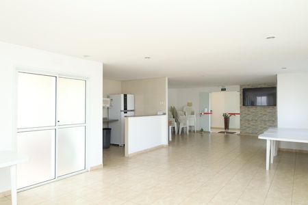 Apartamento à venda com 82m², 2 quartos e 1 vagaÁrea comum - Salão de festas
