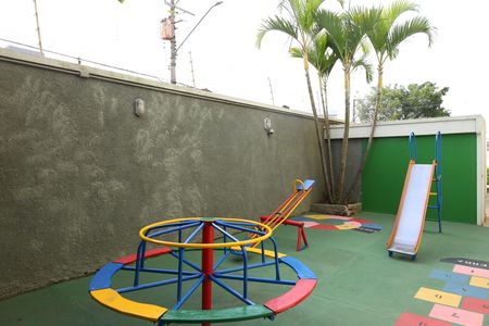 Apartamento à venda com 82m², 2 quartos e 1 vagaÁrea comum - Playground