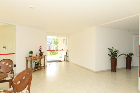 Apartamento à venda com 82m², 2 quartos e 1 vagaÁrea comum - Saguão do prédio