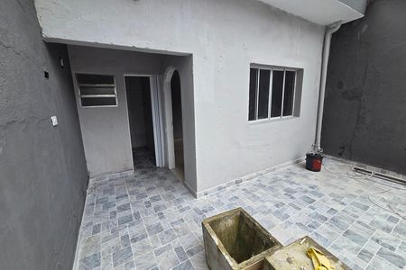 Casa para alugar com 200m², 3 quartos e 4 vagas Casa para alugar com 200m², 3 quartos e 4 vagasQuintal