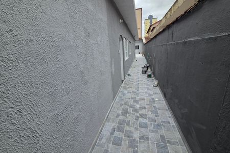 Quintal de casa para alugar com 3 quartos, 200m² em Guilhermina, Praia Grande