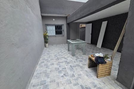 Garagem de casa para alugar com 3 quartos, 200m² em Guilhermina, Praia Grande