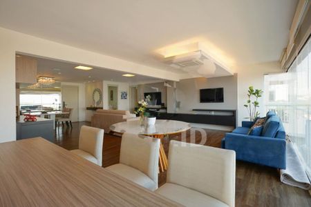 Apartamento à venda com 3 quartos, 160m² em Santo Amaro, São Paulo