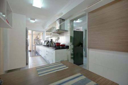 Apartamento à venda com 160m², 3 quartos e 2 vagas