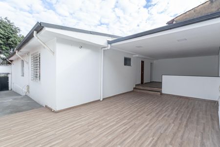 Casa para alugar com 213m², 3 quartos e 5 vagas Casa para alugar com 213m², 3 quartos e 5 vagasQuintal