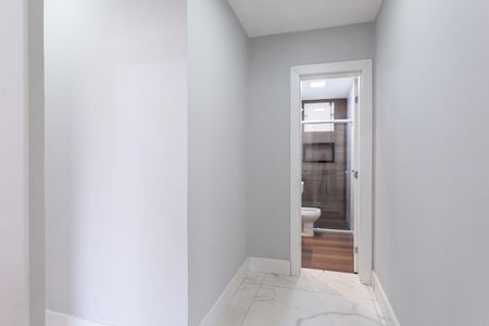 Casa para alugar com 213m², 3 quartos e 5 vagas Casa para alugar com 213m², 3 quartos e 5 vagasCorredor