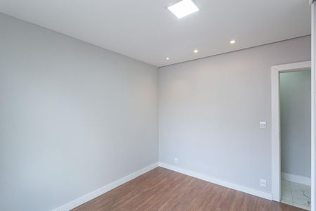 Casa para alugar com 213m², 3 quartos e 5 vagas Casa para alugar com 213m², 3 quartos e 5 vagasQuarto 2