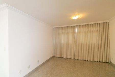 Apartamento à venda com 206m², 4 quartos e 3 vagas