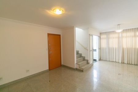 Apartamento à venda com 206m², 4 quartos e 3 vagas