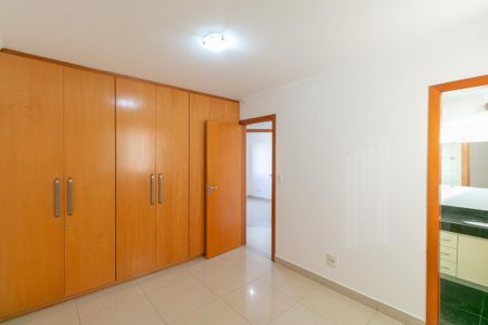 Apartamento à venda com 206m², 4 quartos e 3 vagas