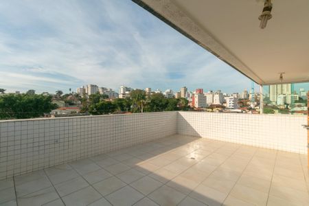 Apartamento à venda com 206m², 4 quartos e 3 vagas