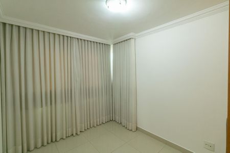 Apartamento à venda com 206m², 4 quartos e 3 vagas