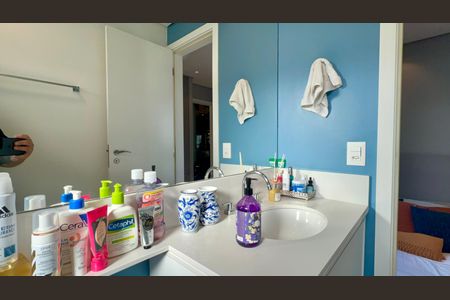 Apartamento à venda com 70m², 2 quartos e 1 vaga Apartamento à venda com 70m², 2 quartos e 1 vagaBanheiro da Suíte