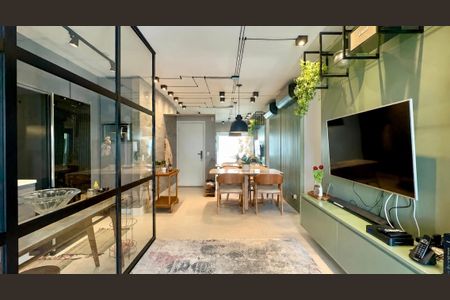 Apartamento à venda com 70m², 2 quartos e 1 vaga Apartamento à venda com 70m², 2 quartos e 1 vagaSala de TV