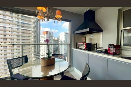 Apartamento à venda com 70m², 2 quartos e 1 vaga Apartamento à venda com 70m², 2 quartos e 1 vagaVaranda gourmet