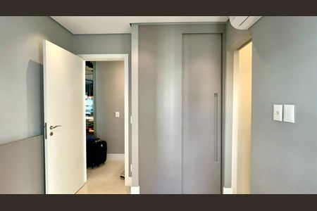 Suite de apartamento à venda com 2 quartos, 70m² em Sumarezinho, São Paulo
