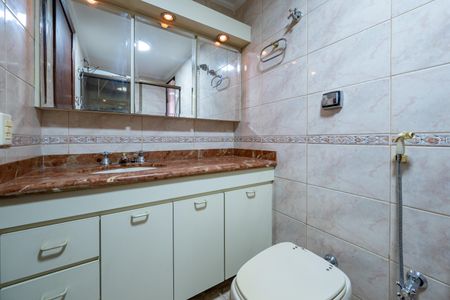 Apartamento à venda com 80m², 2 quartos e 1 vaga Apartamento à venda com 80m², 2 quartos e 1 vagaBanheiro
