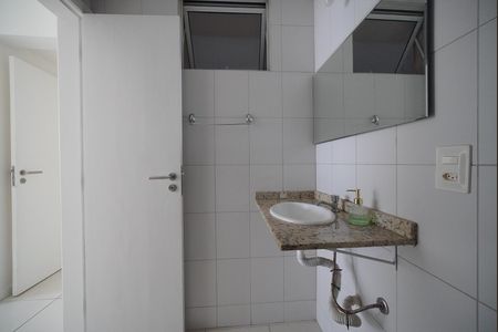 Apartamento para alugar com 65m², 2 quartos e 1 vagaBanheiro Social