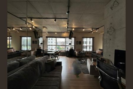 Apartamento à venda com 70m², 1 quarto e 2 vagas