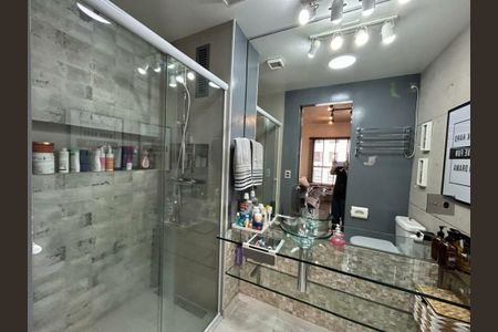 Apartamento à venda com 70m², 1 quarto e 2 vagas