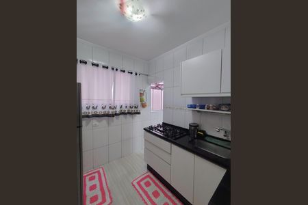 Apartamento à venda com 64m², 2 quartos e 1 vaga Apartamento à venda com 64m², 2 quartos e 1 vagaCozinha