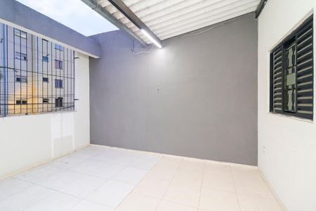 Casa para alugar com 100m², 3 quartos e 1 vagaQuintal