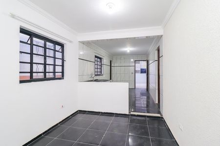 Casa para alugar com 100m², 3 quartos e 1 vagaSala