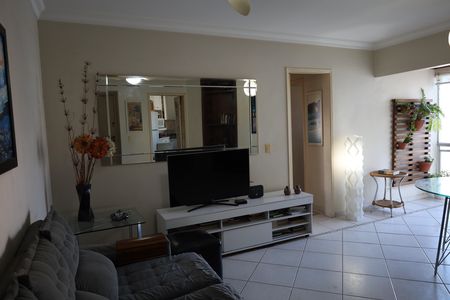 Sala de apartamento à venda com 2 quartos, 60m² em Jardim Anhanguera, São Paulo