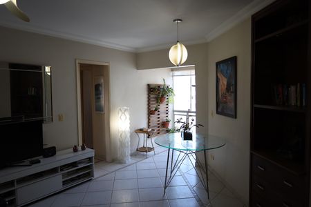 Apartamento à venda com 60m², 2 quartos e 1 vagaSala