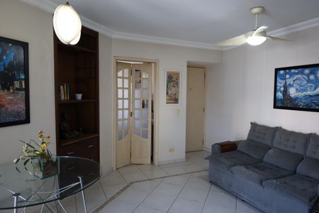 Sala de apartamento à venda com 2 quartos, 60m² em Jardim Anhanguera, São Paulo