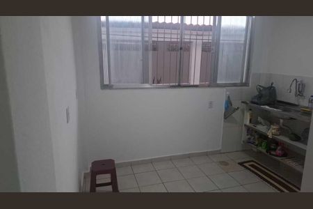 Cozinha de casa de condomínio para alugar com 2 quartos, 160m² em Pechincha, Rio de Janeiro