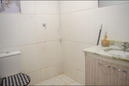 Apartamento à venda com 54m², 2 quartos e 1 vaga Apartamento à venda com 54m², 2 quartos e 1 vagaBanheiro
