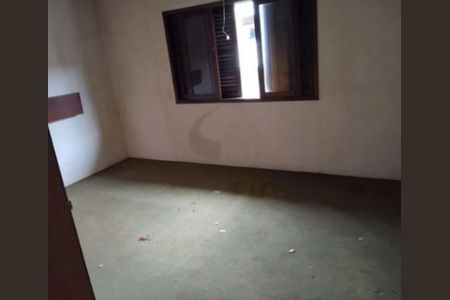 Casa à venda com 3 quartos, 259m² em Jardim Santa Helena, São Paulo