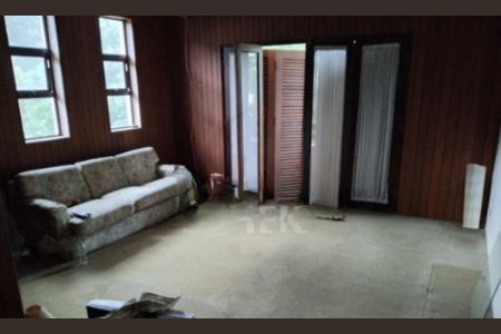 Casa à venda com 3 quartos, 259m² em Jardim Santa Helena, São Paulo