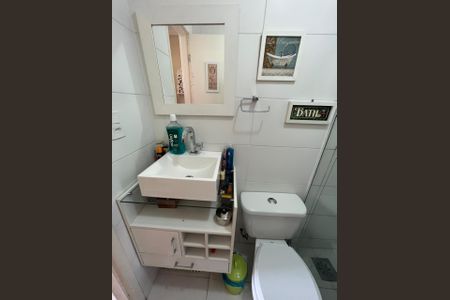 Apartamento para alugar com 49m², 2 quartos e 1 vaga Apartamento para alugar com 49m², 2 quartos e 1 vagaBanheiro