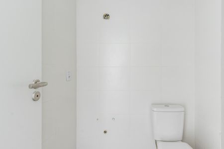Banheiro de apartamento para alugar com 3 quartos, 64m² em Jardim Botucatu, São Paulo