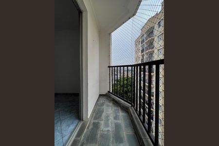 Sacada de apartamento para alugar com 3 quartos, 64m² em Jardim Botucatu, São Paulo