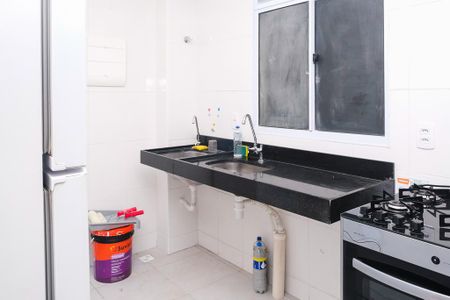 Cozinha de apartamento para alugar com 2 quartos, 28m² em Jardim Alvorada, Nova Iguaçu