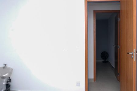 Quarto de apartamento para alugar com 2 quartos, 43m² em Jardim Alvorada, Nova Iguaçu