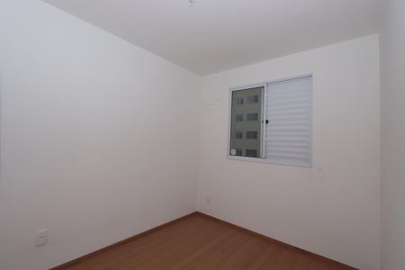 Quarto 1 de apartamento para alugar com 2 quartos, 44m² em Cidade São Mateus, São Paulo