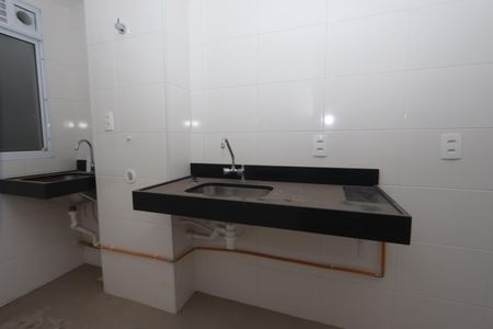 Apartamento para alugar com 44m², 2 quartos e 1 vagaCozinha e Área de Serviço