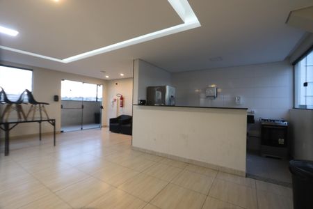 Apartamento para alugar com 44m², 2 quartos e 1 vagaÁrea comum - Salão de festas