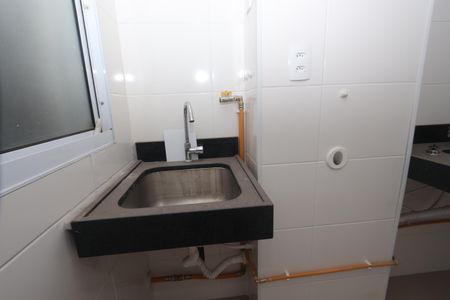 Apartamento para alugar com 44m², 2 quartos e 1 vagaCozinha e Área de Serviço