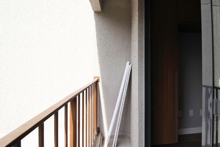 Studio para alugar com 24m², 1 quarto e sem vaga Studio para alugar com 24m², 1 quarto e sem vagaVaranda