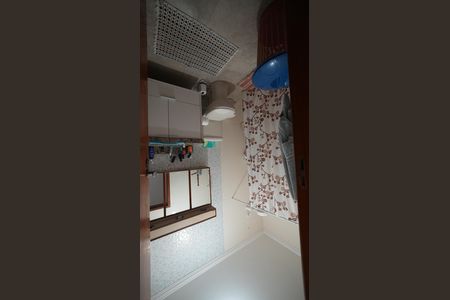Casa à venda com 166m², 3 quartos e 2 vagasBanheiro Social