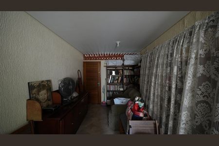 Casa à venda com 166m², 3 quartos e 2 vagasGaragem