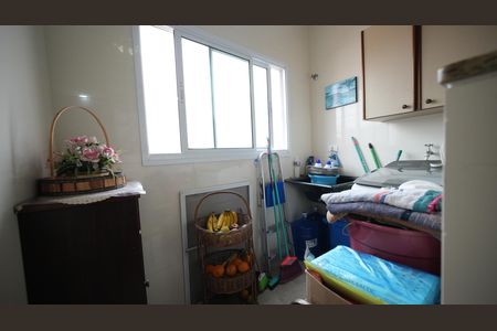 Casa à venda com 166m², 3 quartos e 2 vagasÁrea de Serviço