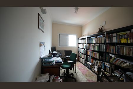Casa à venda com 166m², 3 quartos e 2 vagasQuarto 1