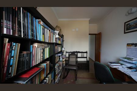Casa à venda com 166m², 3 quartos e 2 vagasQuarto 1