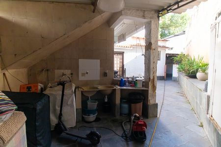 Casa à venda com 155m², 4 quartos e 2 vagas Casa à venda com 155m², 4 quartos e 2 vagasÁrea de Serviço